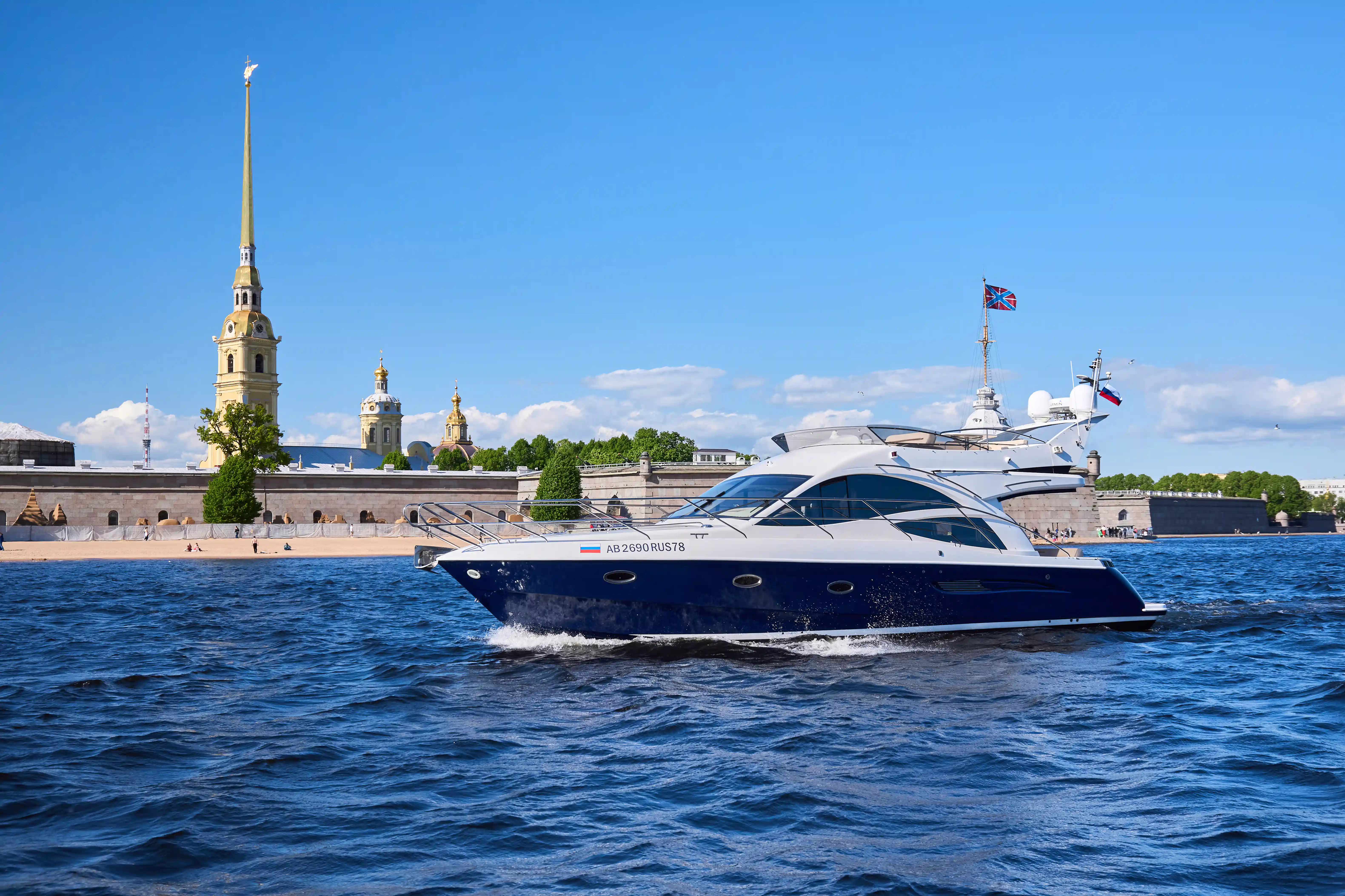 Яхта Galeon 440 image- 17